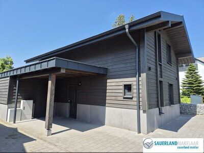 Neugebautes, vermietungsfertiges Ferienhaus im Zentrum von Winterberg