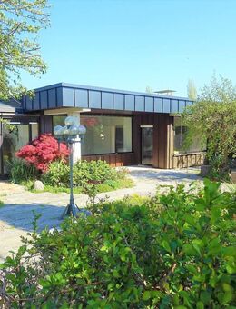 Exklusiver freistehender Bungalow - Köngen