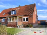 Sierksdorf/Ostsee - DHH mit Ostseeblick und separatem Bungalow - Sierksdorf