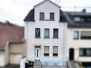 Ein-Zweifamilienhaus in sehr zentraler Lage von Fraulautern/Saarlouis - Saarlouis