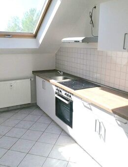 !! Einbauküche in 3-Zimmer-Dachgeschosswohnung im Stadtteil Gablenz !! - Chemnitz