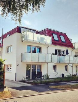 Stilvoll Wohnen – Park 7: Charmante 1-Zimmer-Wohnung mit Balkon und Stellplatz im Herzen von Königsfeld - Königsfeld (Schwarzwald)
