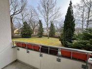 Gemütliche 2-Zimmerwohnung mit Loggia und Grünblick in Steglitz - Berlin