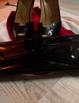 Louboutin clutch Handtasche neuwertig - Nürnberg