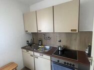 Helle 2,5-Zimmer-Wohnung mit 65 m² im Grünen - 5. Etage mit Aufzug/Balkon - Herne