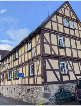 Großzügig, charmant, einzigartig: Fachwerkhaus mit Scheune in Allendorf (Lumda)! - Allendorf (Lumda)