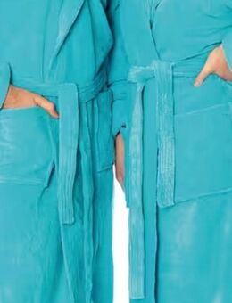 Damen und Herren Bademantel mit Kapuze von Madrid kuschelig weich. - München