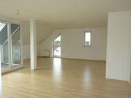 Große 2-Zimmer-Wohnung mit Balkon und Vollbad (Dbl. 61-8) - Gommern Menz