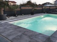 Großzügige Traumresidenz mit Pool und hochwertiger Ausstattung - Osterhofen