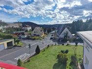 Herrlicher Ausblick in ruhiger Lage 3-Zimmer-Eigentumswohnung mit Balkon und Garage in 97688 Bad Kissingen (ID 10429) - Bad Kissingen