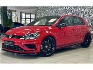 VW Golf VII R DSG*AKRAPOVIC*VIRTUAL*ACC*DCC*DYNAUDI - Uhingen