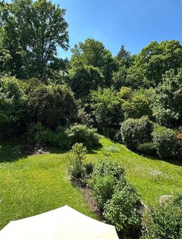 *Rückzugsort im Grünen* Großzügige 3,5-Zimmerwohnung mit Balkon in herrlicher Höhenlage - Filderstadt