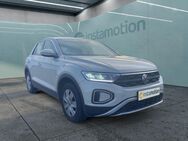 VW T-Roc, 1.0 TSI OPF Digital Winterpake, Jahr 2023 - München