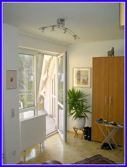 EINZIEHEN UND WOHLFÜHLEN - Schöne 3-Zimmer Wohnung, Küche, Bad, Balkon - Bad Hersfeld