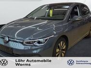 VW Golf, 2.0 TDI VIII Life, Jahr 2024 - Worms