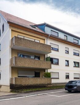 Zentrale Lage, helle Räume, solider Grundriss - attraktive und freie 2-Zimmer-Wohnung in Böckingen. - Heilbronn