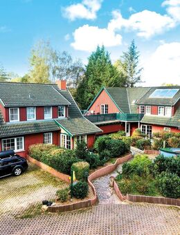 Renditestarkes Tourismus-Objekt (Bunte Villa) an der Ostsee in 18375 Ostseebad Prerow (Darß), Hafenstraße 41 - Prerow (Ostseebad)