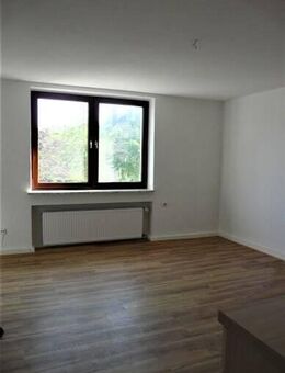 Großzügig gestaltete 2-Raum in Röhlinghausen! Frisch saniert! - Herne