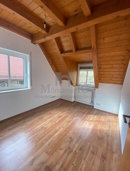 MÜNCHNER IG: Helle Maisonette mit Weitblick - stilvolles Wohnen in entspannter Lage! - Odelzhausen