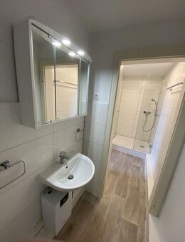 2 Zi KDB; Übergabe ab sofort; Viersen Körnerstr., Dachgeschoss - Viersen