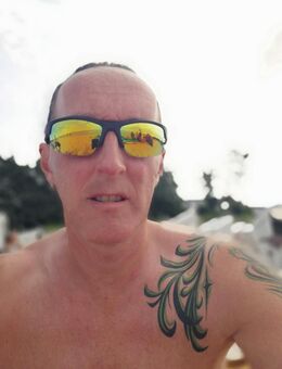 Suche Sie für Sauna Besuch - Pforzheim