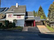 Einfamilienhaus mit Garage und Carport - Neuhaus (Rennweg)