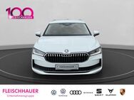 Skoda Superb, 2.0 TDI Combi Selection 7, Jahr 2024 - Euskirchen