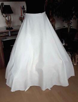 Reifrock von Lilly, Gr. S in weiß - Hannover