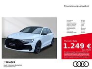 Audi RS3, Sportback Designpaket 280km h, Jahr 2022 - Bielefeld