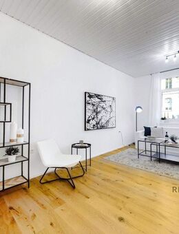 Fulda-Innenstadt: Altbau-Liebe ohne Baustellen-Frust? 2 Zimmer, frisch renoviert. Sofort einziehen! - Fulda