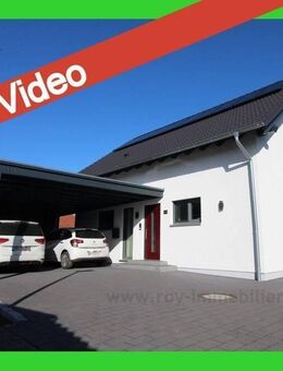 +++ RESERVIERT ! Wunderschönes KfW 40 plus Haus, Wärmepumpe, Photovoltaik mit Akkuspeicher- neuwertig ! ! +++ - Bunde