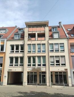 TOP ZENTRAL GELEGENE 3-ZIMMERWOHNUNG MIT LOGGIA UND MÜNSTERBLICK - Ulm