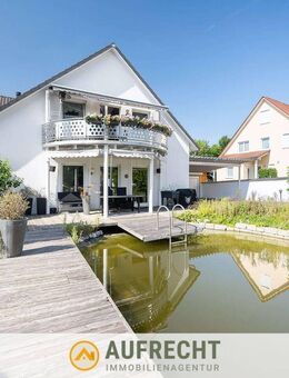 A U F R E C H T °GRÜN & EXKLUSIV° energieeffizientes Zweifamilienhaus mit Schwimmteich - KfW 40(!) - Schwabhausen (Bayern)