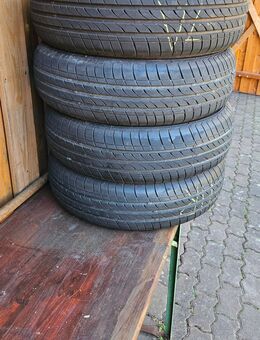 4 fast neuwertige Sommerreifen 165/70 R 14 81T - Hamburg