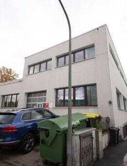 334,57 m2 OG LOFT Betriebsleiterwohnung Alleinlage - Hohenbrunn
