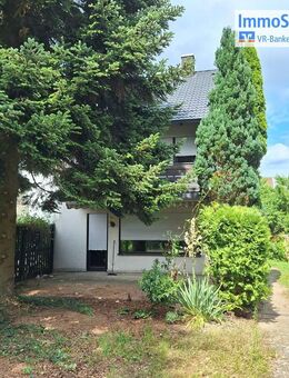 Doppelhaushäflte mit Südterrasse, Garten und Ausbaupotenzial - Nürnberg