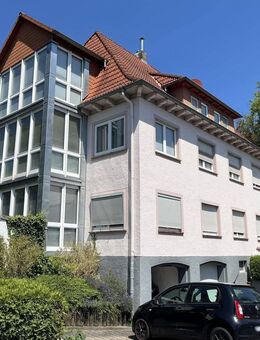 Eigentumswohnung im Dachgeschoß mit Garage im Kurpark von Bad Hersfeld - Bad Hersfeld