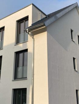 ERSTBEZUG! 3 Zimmer Dachgeschoss-Wohnung in Toplage von Weil am Rhein-Altweil - Weil (Rhein)