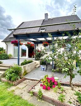 Energieeffizientes und umweltfreundliches Einfamilienhaus mit niedrigem Energieverbrauch - Korschenbroich