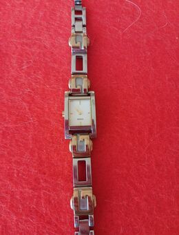 "Guess" original Armbanduhr - München Moosach