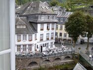 2-Zimmer-Wohnung mit Blick auf die Dächer von Monschau - Monschau