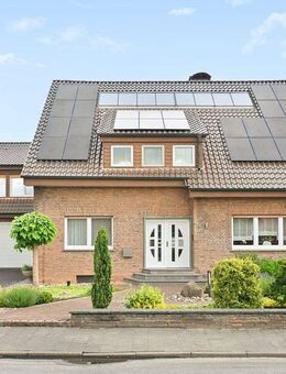 Viel Platz, viele Möglichkeiten: Großes Wohnhaus mit Nebengebäude und Hof in Warendorf-Freckenhorst! - Warendorf