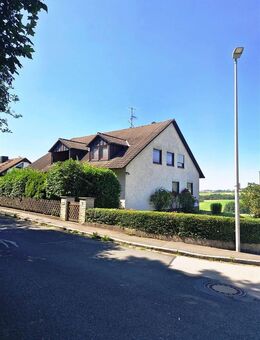 Reduziert: Großes, sanierungsbedürftiges EFH Einliegerwohnung im DG auf großem Grundstück mit traumhaften Weitblick - Neunkirchen (Brand)
