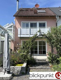 reserviert!!!***Sehr gepflegtes Reiheneckhaus mit Wintergarten und 2 Garagen*** - Nürnberg