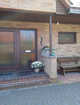 Klein Scharrel - 8 Zimmer, 2 Bäder, Doppelgarage mit Arbeitsgrube und Remise auf 10.000 m² Grdst! - Edewecht