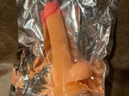 Dildo Naturdildo mit Saugfuß - Hamburg