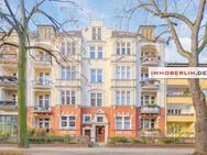 IMMOBERLIN.DE - Schöne Lage! Großzügige Stuck-Altbauwohnung mit ruhiger Loggia - Berlin