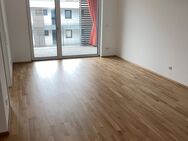 2 Zimmer Wohnung mit Einbauküche und großem Balkon im Service-Wohnen - Rödental