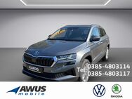 Skoda Karoq, 1.5 TSI Selection, Jahr 2022 - Schwerin