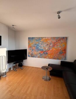 VON PRIVAT: Penthouse 2,5-Wohnung - möbliert, offene Küche, Aufzug, Keller, große Sonnenterrasse - Berlin